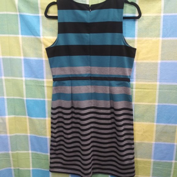 2311 Size 8/Small  Loft Sleeveless Dress and Wrap - Picture 4 of 10